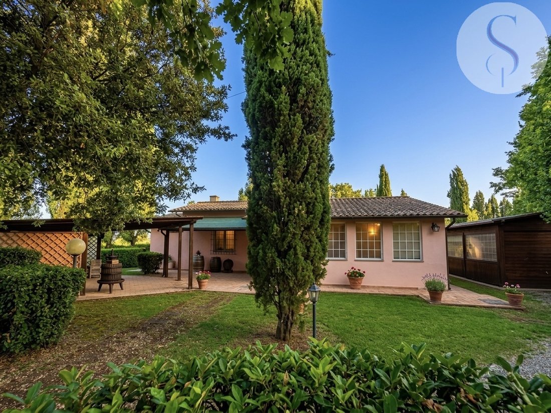 Estate in Center, Grosseto, Tuscany 1 - 18365081