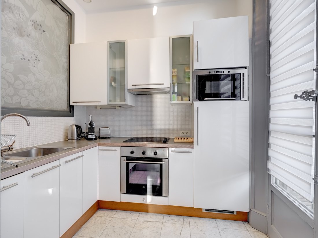 Apartment in Saint Nicolas, Cannes, France 3 - 17285047