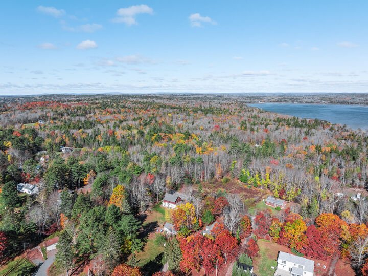 Trenton, Maine, United States 4 - 18369517