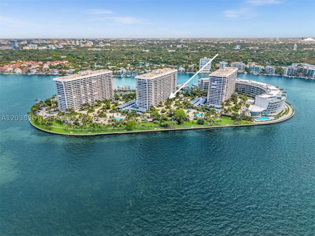 Condo in Miami, Florida, United States 3 - 18366153