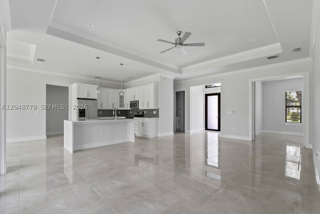 House in Naples, Florida, United States 5 - 18366149