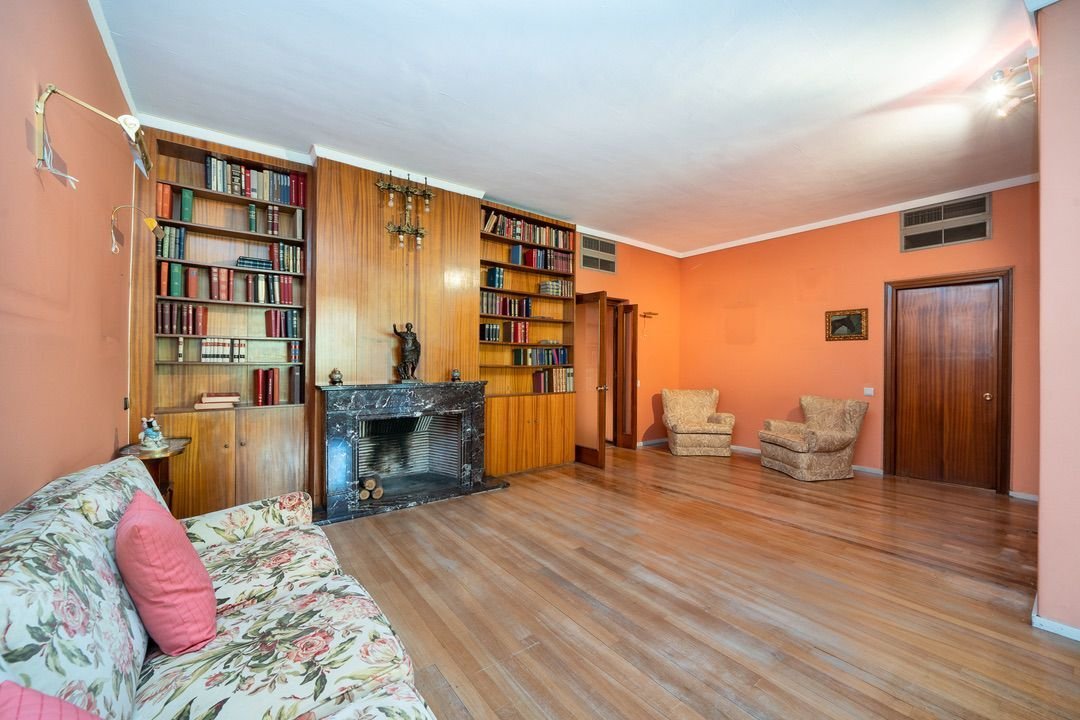 Apartment in Chamberi, Madrid, Spain 2 - 18364056