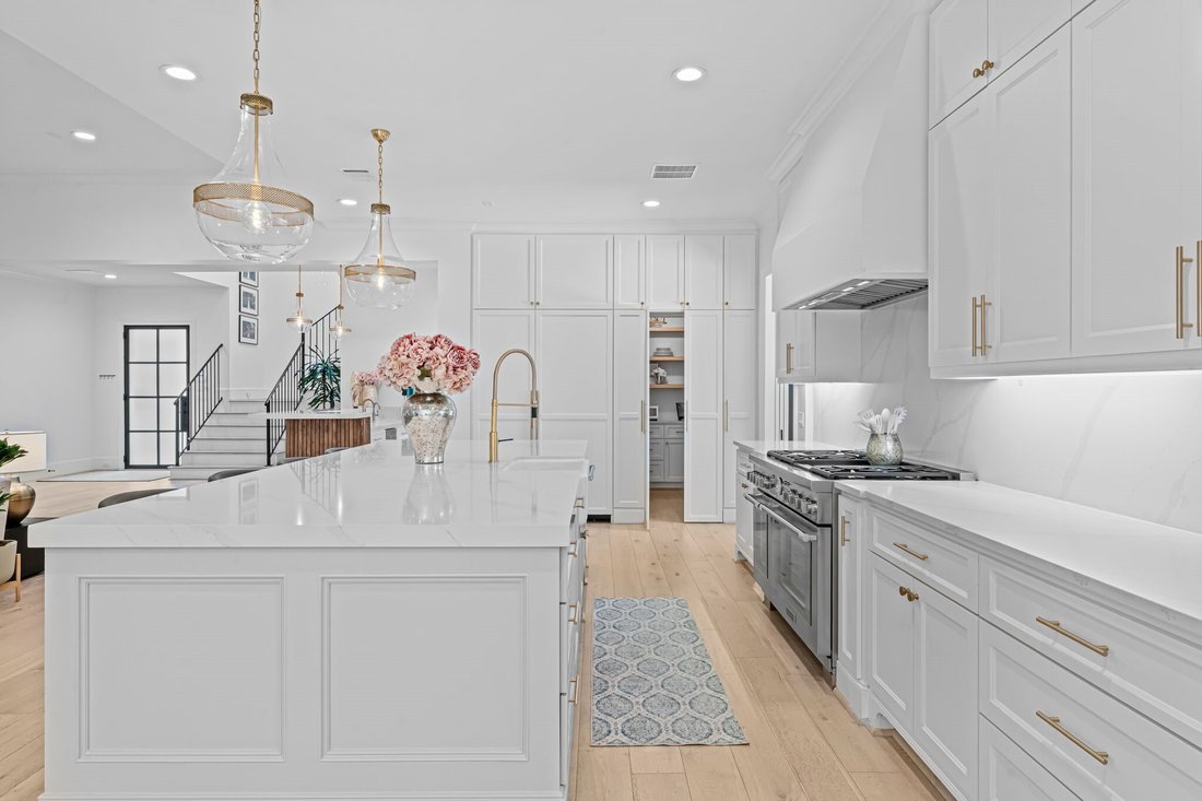 House in Houston, Texas, United States 5 - 18364045