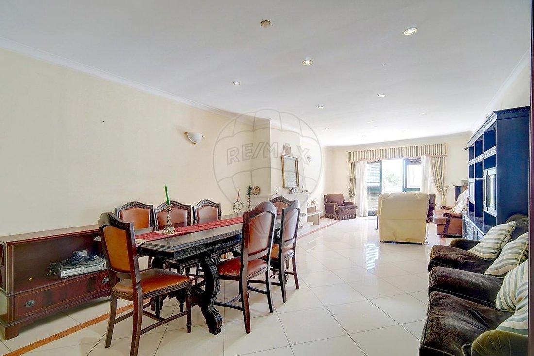 Apartment in Massama e Monte Abraao, Lisbon, Portugal 4 - 18363792
