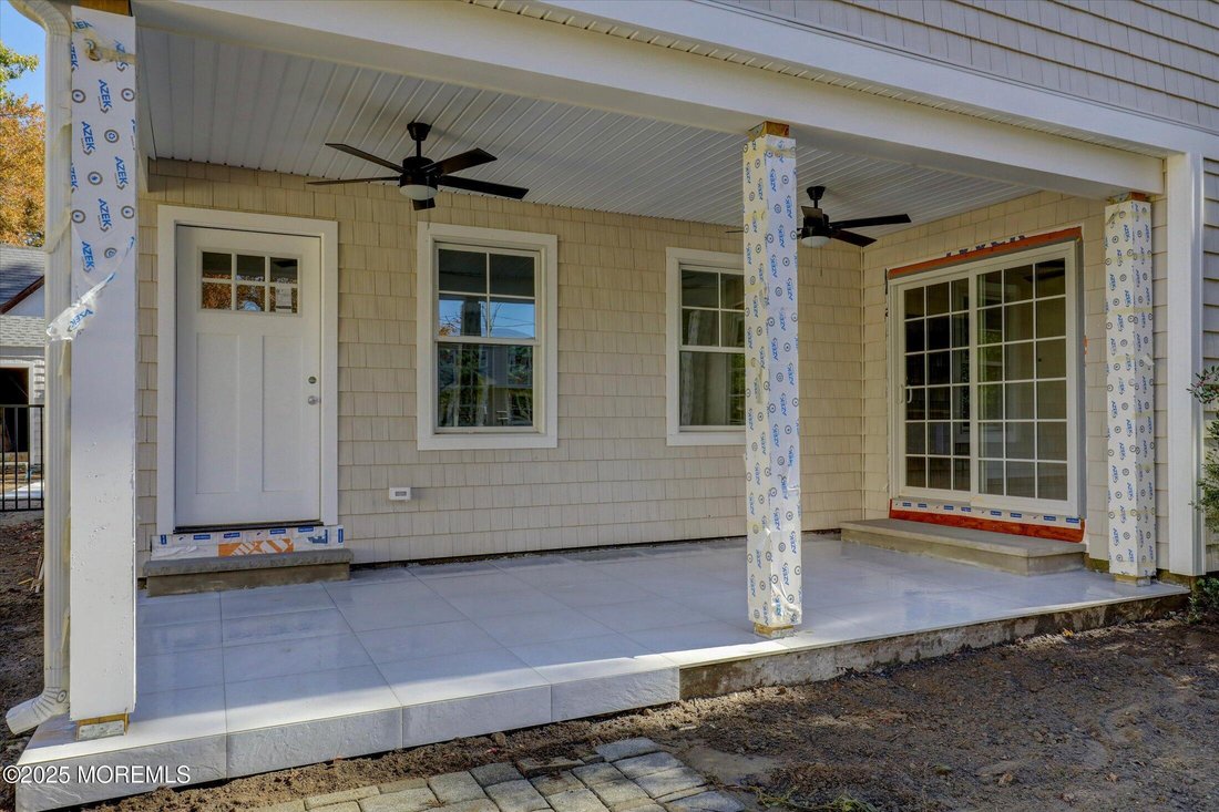 House in Oakhurst, New Jersey, United States 2 - 18365107