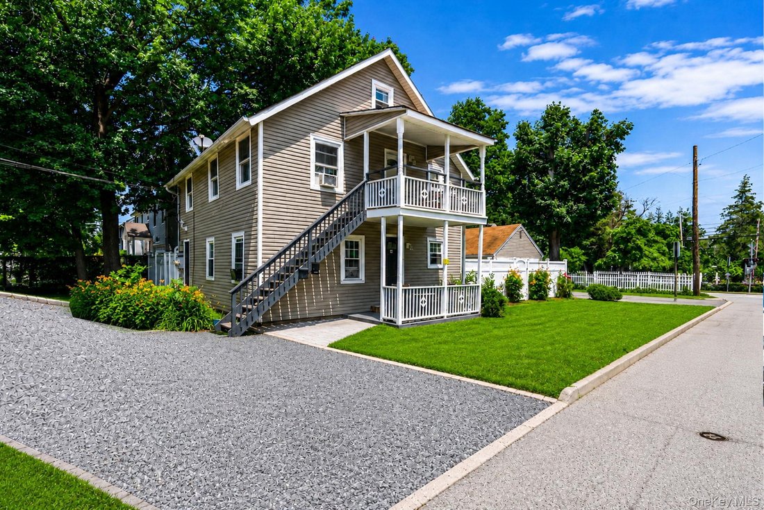 Old Brookville, New York, United States 1 - 18366968