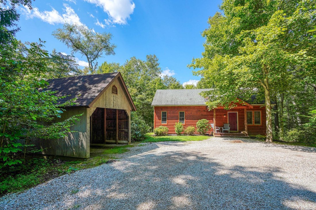 House in Logan, Ohio, United States 1 - 18365034