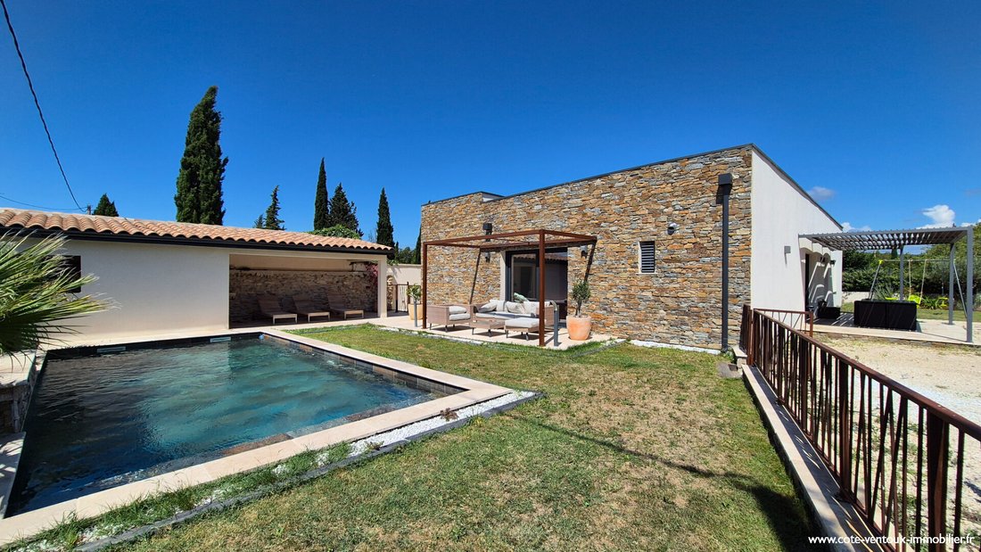 Villa in Zone Rurale Sud, Carpentras, France 1 - 18256106