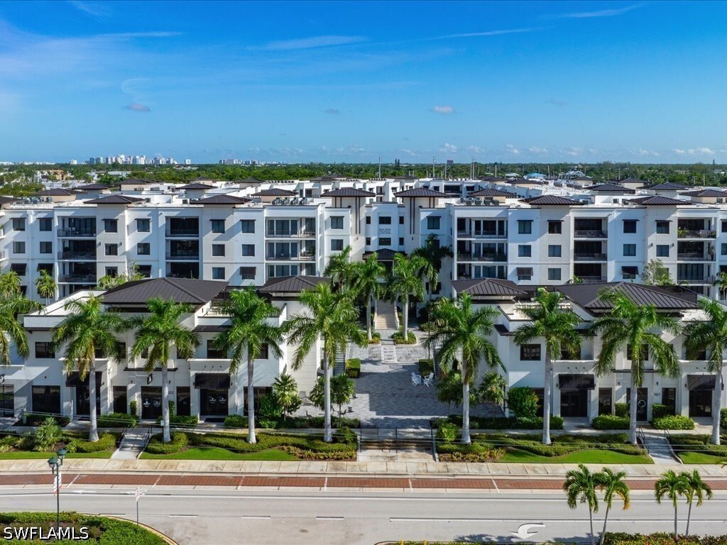 Condo in Naples, Florida, United States 1 - 18362322