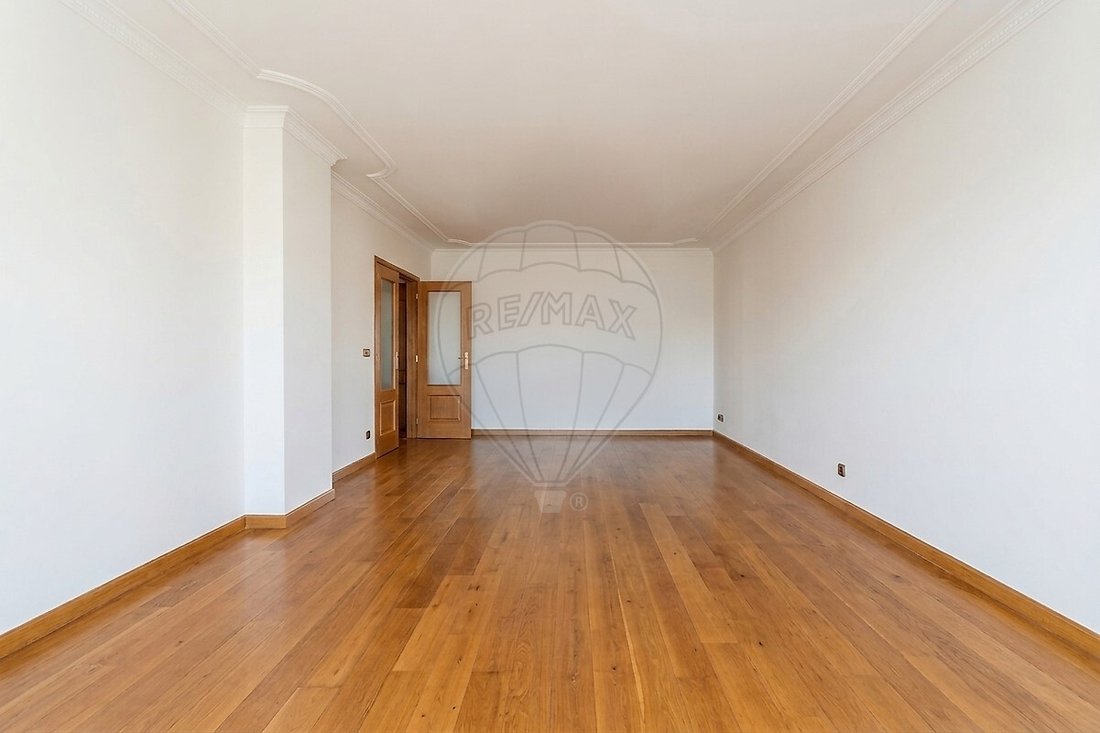 Apartment in Carcavelos e Parede, Lisbon, Portugal 3 - 18367275