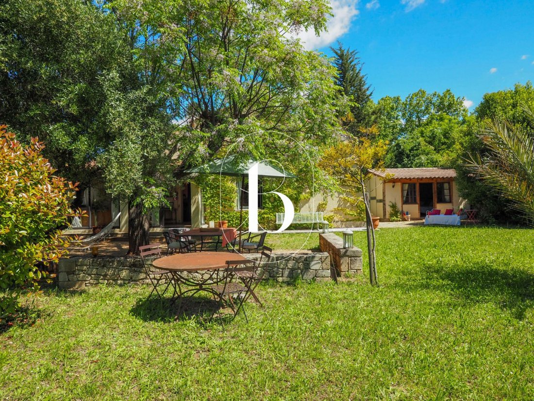 Villa in Uzès, Occitania, France 2 - 18365905