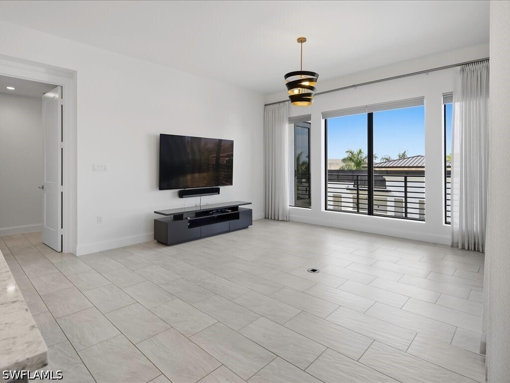 Condo in Naples, Florida, United States 3 - 18362322