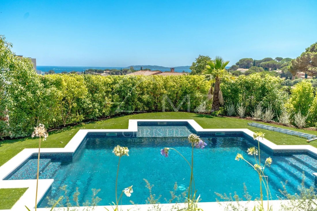 Villa in Les Bouteillers, Sainte-Maxime, France 4 - 16485652