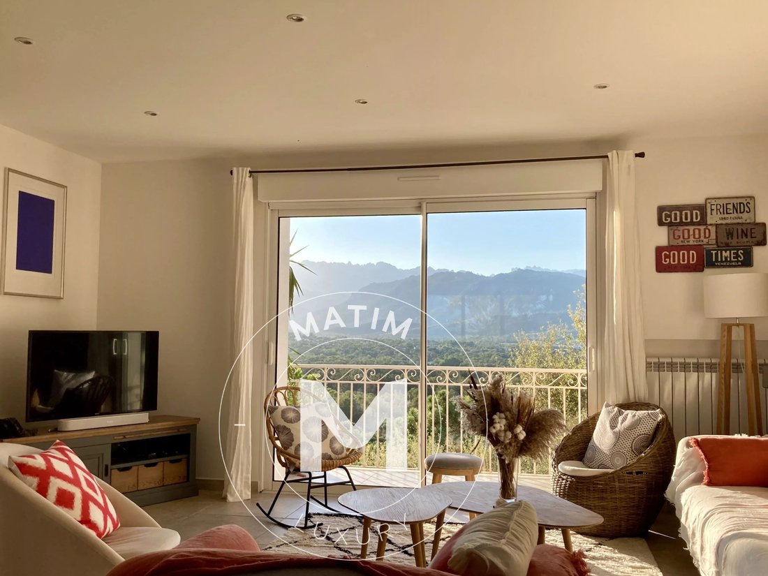 Villa in Sainte-Lucie-de-Porto-Vecchio, Corsica, France 5 - 18364142