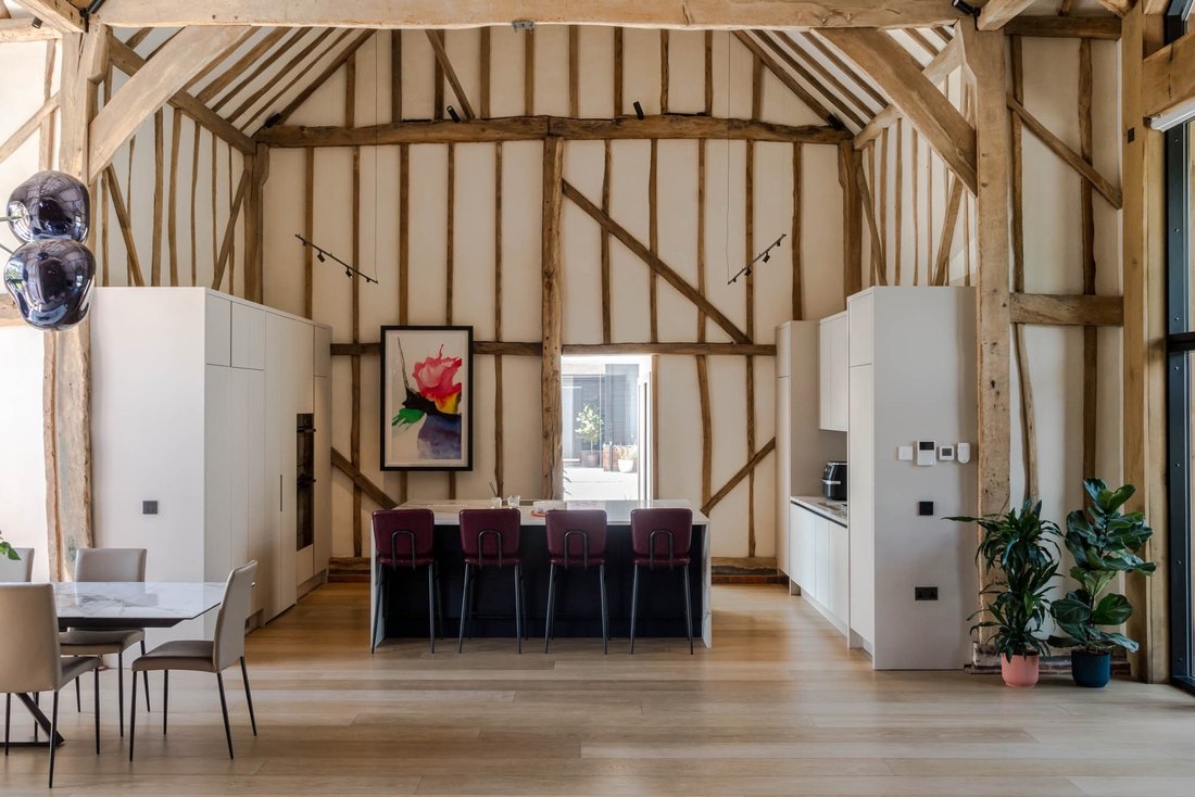 House in Chorleywood, England 5 - 18362110