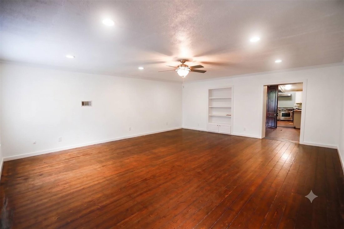 Austin, Texas, United States 4 - 18367015