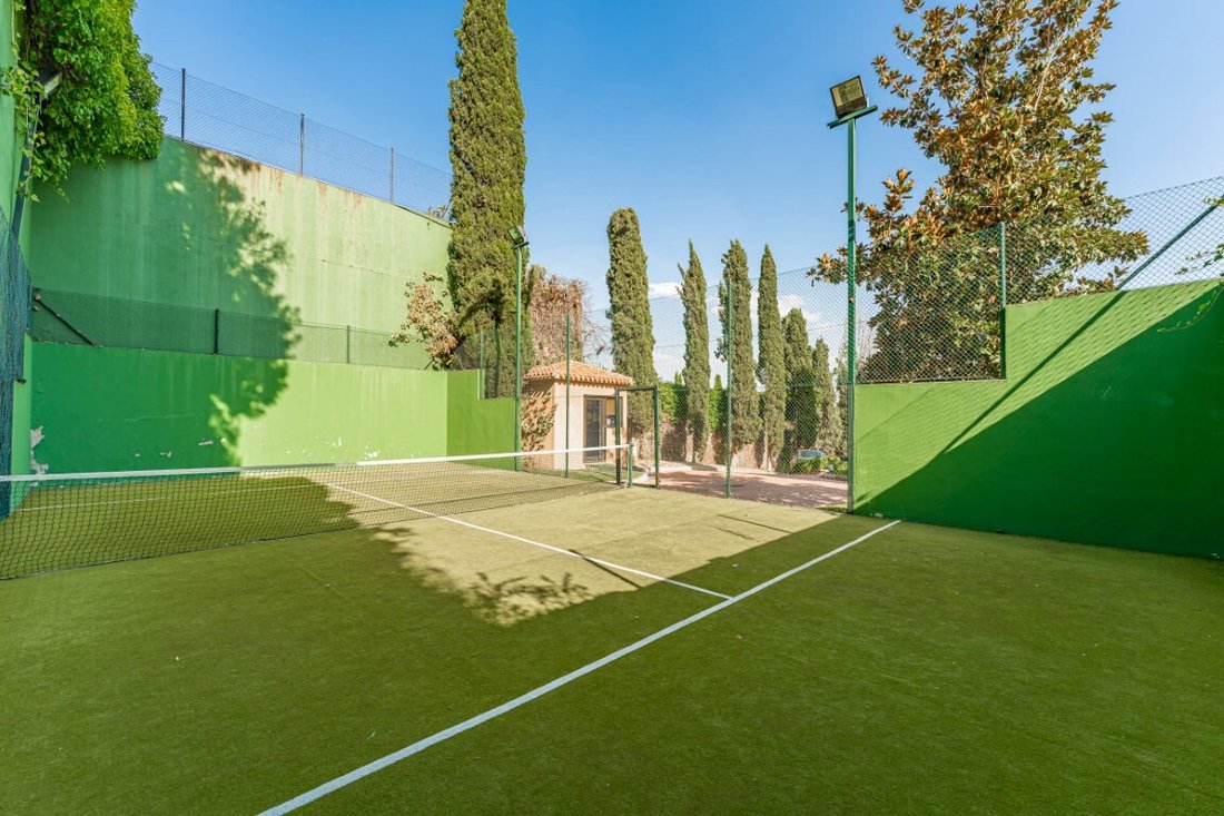Chalet in Moncloa-Aravaca, Madrid, Spain 1 - 18362774
