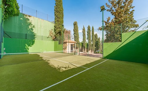 Chalet in Moncloa-Aravaca, Madrid, Spain 1