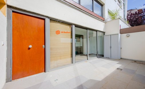 Chalet in Barrio Salamanca, Madrid, Spain 1