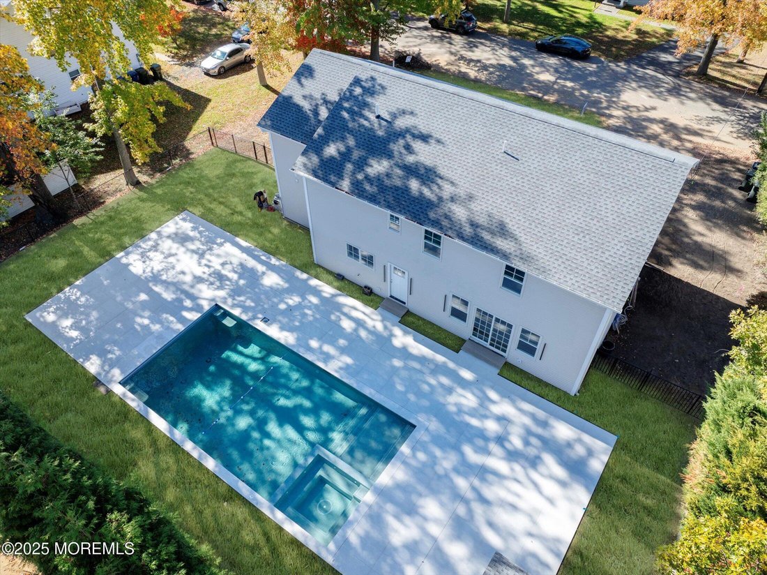 House in Oakhurst, New Jersey, United States 4 - 18365107