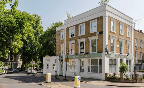 Penthouse in De Beauvoir Town, Hackney, England 1