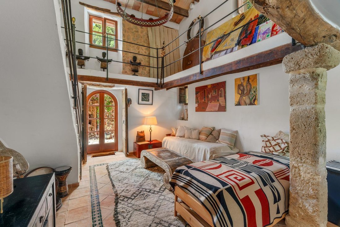 Finca in Andratx, Balearic Islands, Spain 4 - 18362709