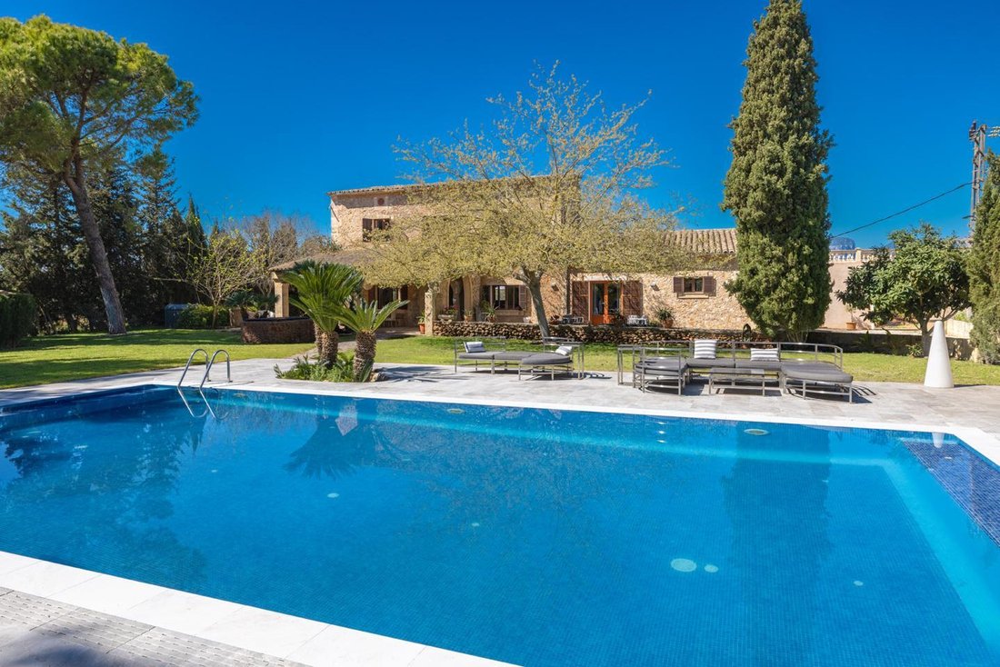 Estate in Binissalem, Balearic Islands, Spain 3 - 18362731