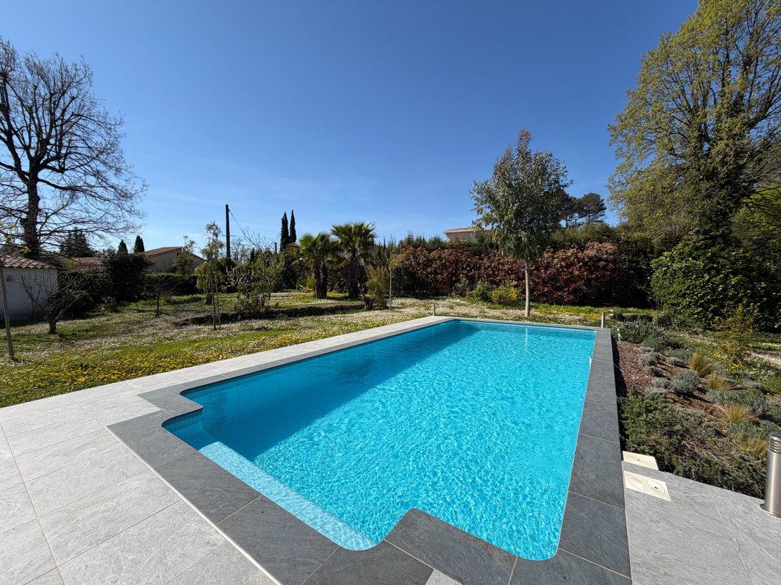 Villa in Nord, Roquefort-les-Pins, France 4 - 16768243