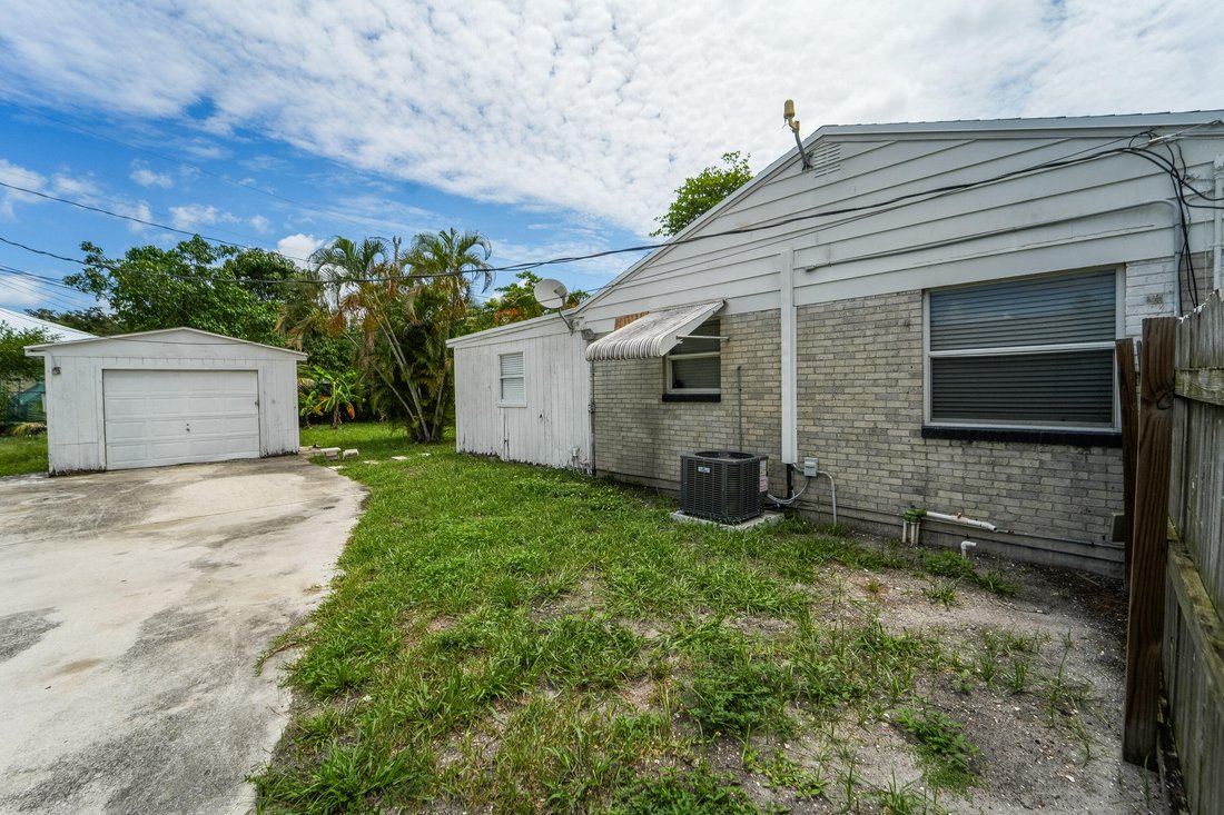 House in West Palm Beach, Florida, United States 4 - 18362421