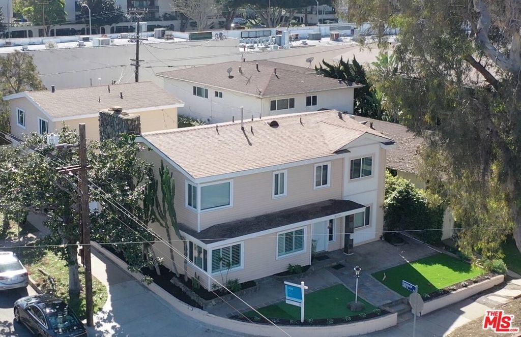 House in Los Angeles, California, United States 1 - 18362031