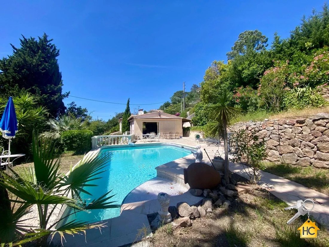 Villa in Font de Veyre, Cannes, France 2 - 18363930