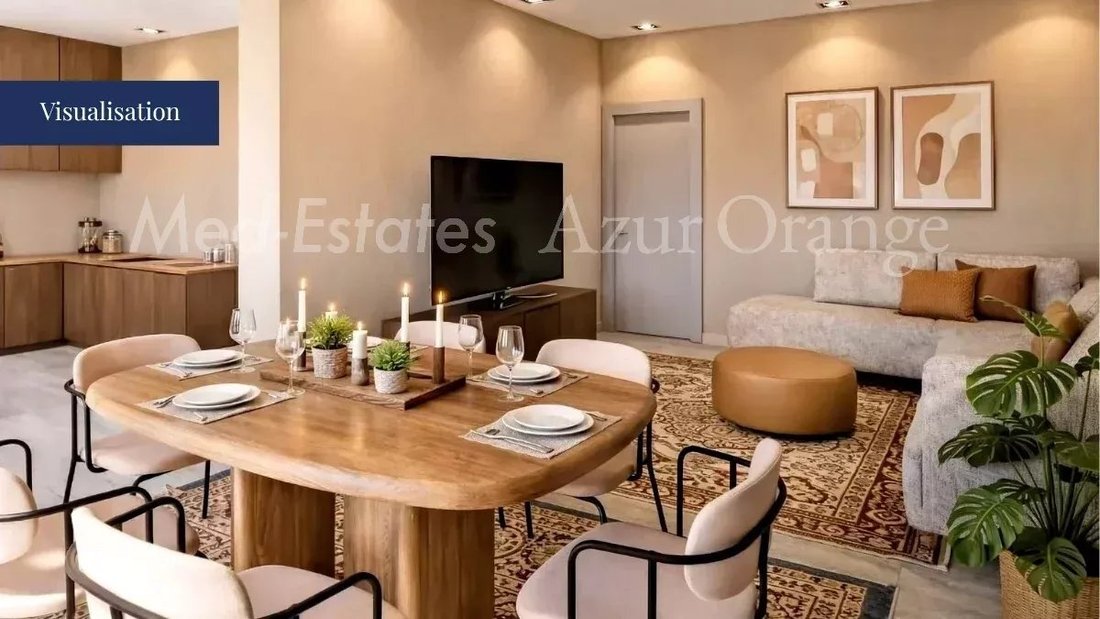Casa a Grimaud, Provenza-Alpi-Costa Azzurra, Francia 2 - 18347499
