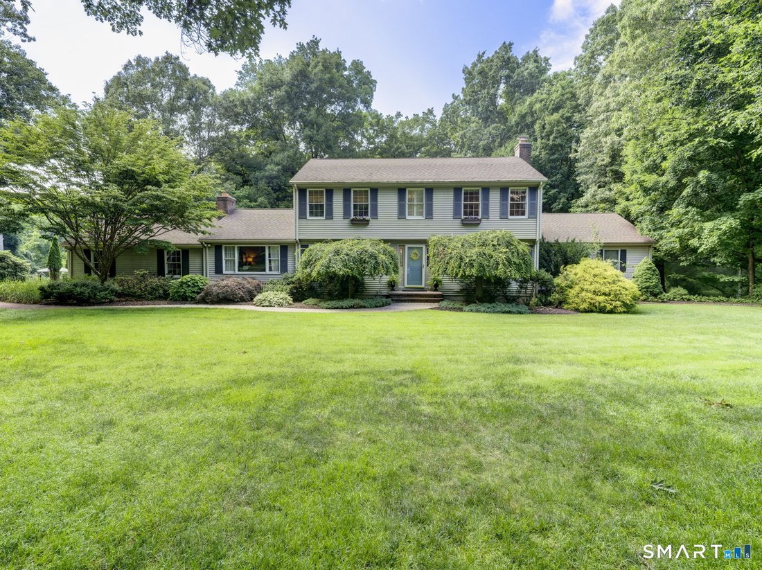 House in Southington, Connecticut, United States 1 - 18363690