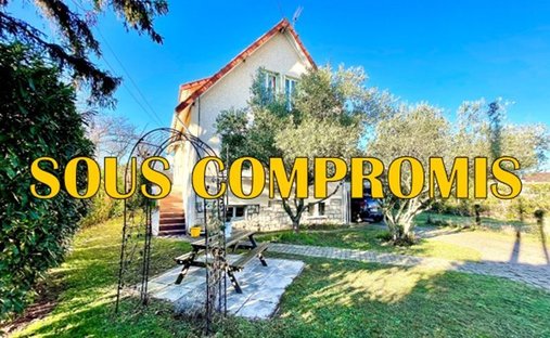 House in Basses Roches, Conflans-Sainte-Honorine, France 1
