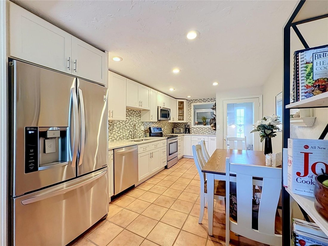 Casa a Holmes Beach, Florida, Stati Uniti 3 - 18362053