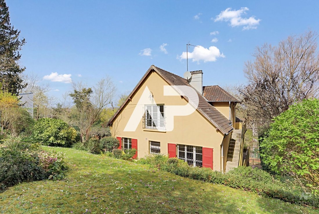 House in Centre Ville - Jonchère, Bougival, France 1 - 18363568