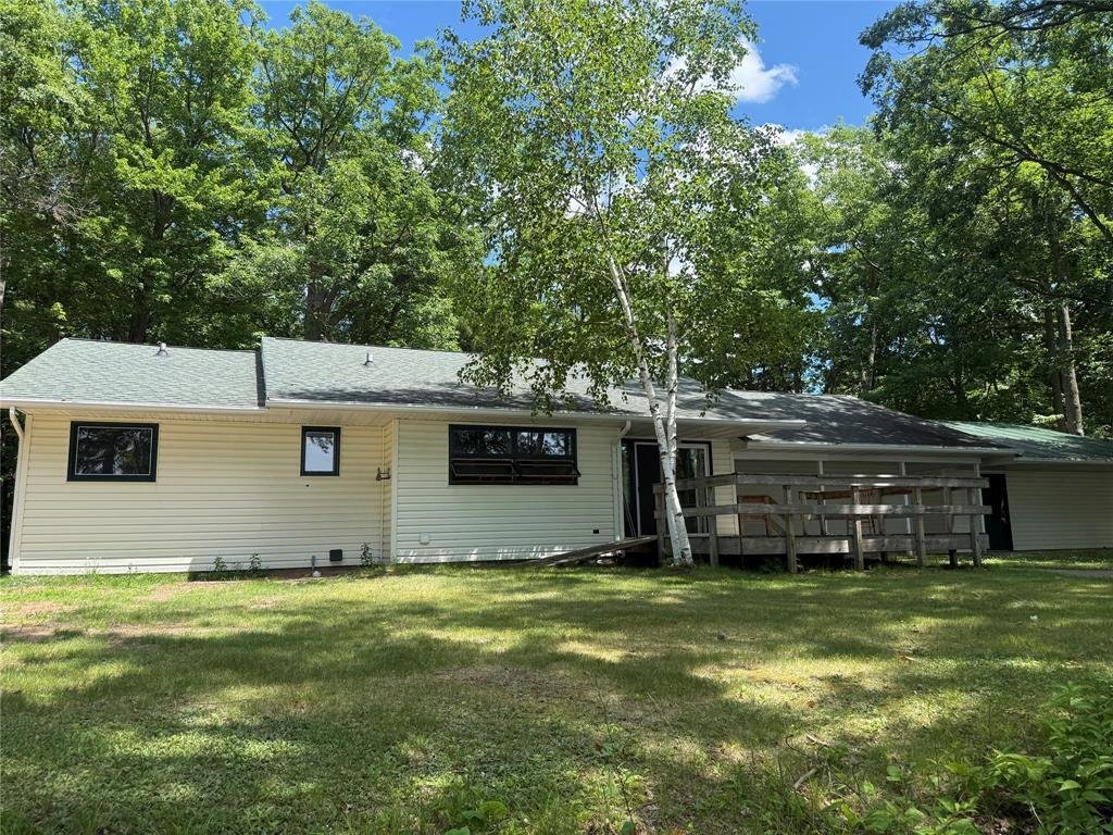 House in Stone Lake, Wisconsin, United States 5 - 17864615