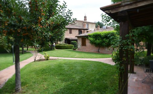 Farm Ranch in Castiglione del Lago, Umbria, Italy 1