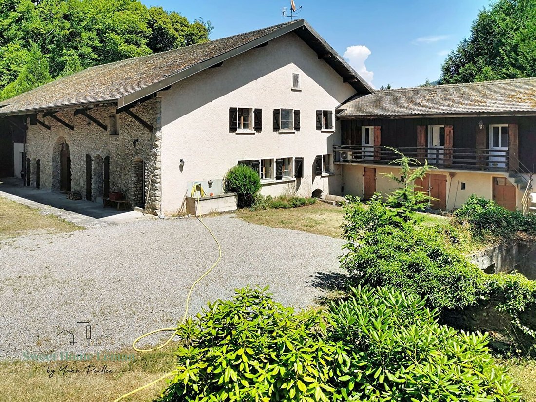 House in Armoy, Auvergne-Rhône-Alpes, France 2 - 18365782