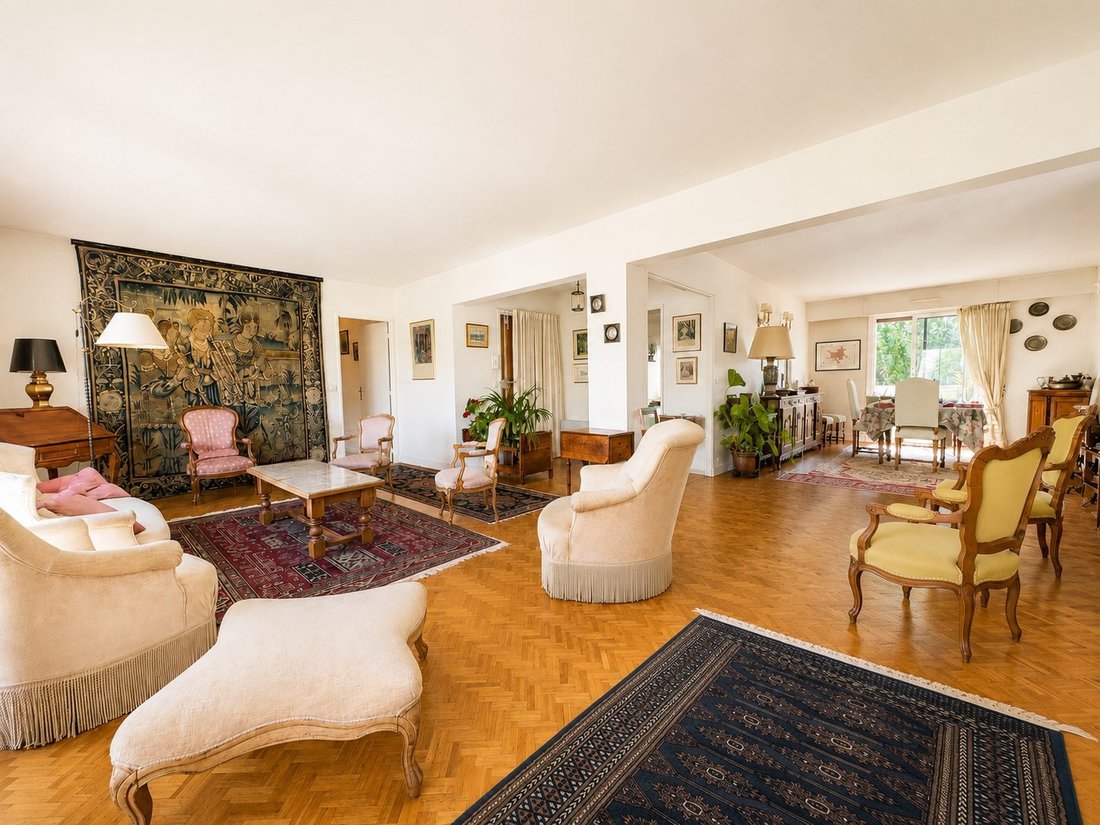 Apartment in Le Vésinet, Ile-de-France, France 3 - 18369701