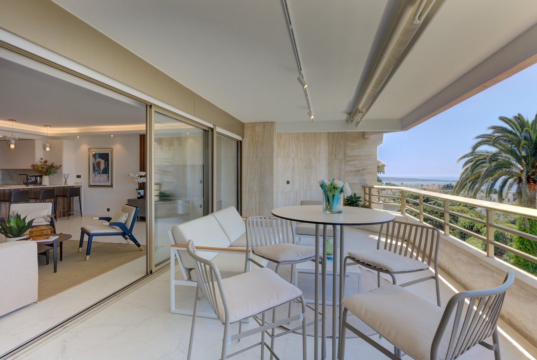 Apartment in Saint Nicolas, Cannes, France 5 - 16908978