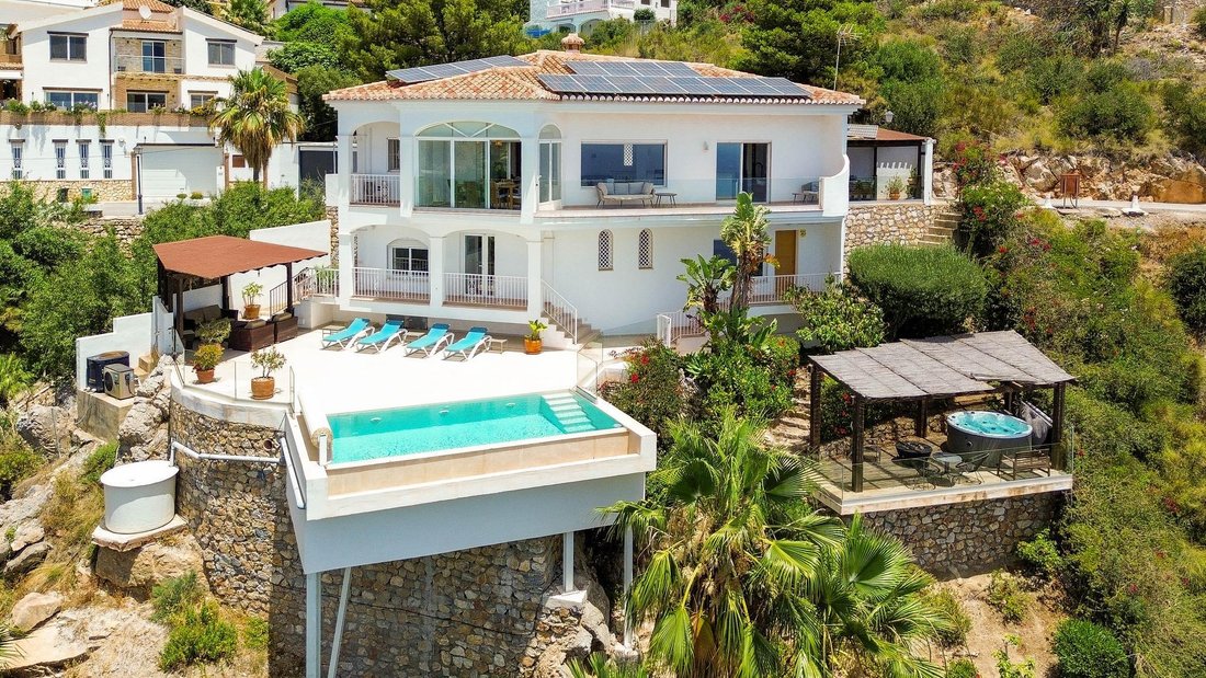 Villa in Salobrena, Andalusia, Spain 1 - 18366358