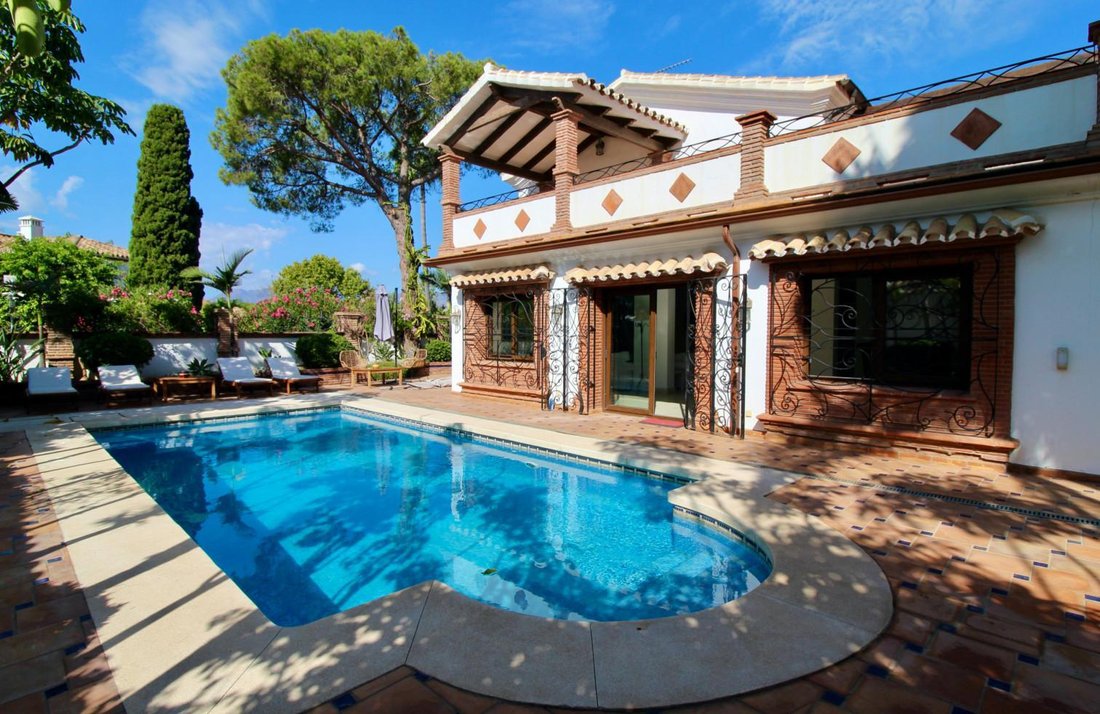 Villa in Estepona, Andalusia, Spain 1 - 18363452