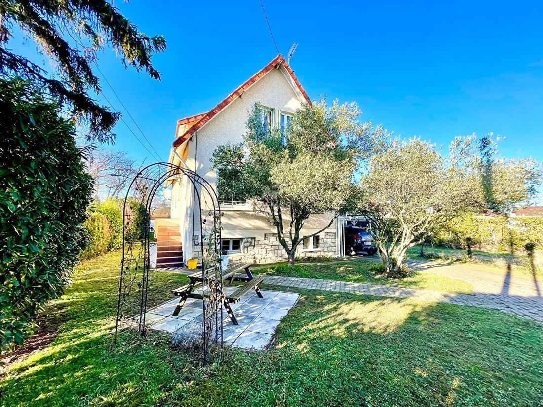 House in Basses Roches, Conflans-Sainte-Honorine, France 2 - 18365979