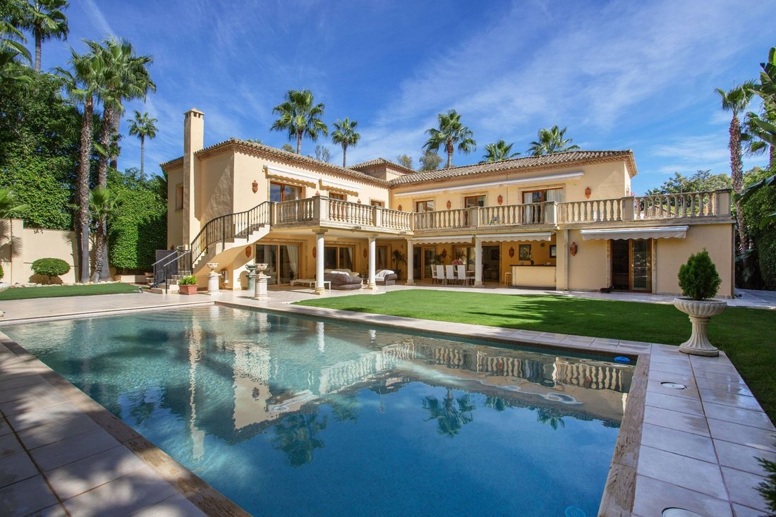 Villa in Puerto Banus, Marbella, Spain 1 - 18363661