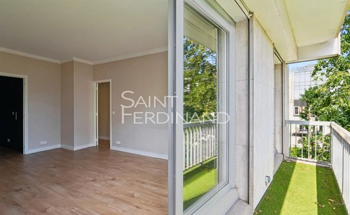 Apartment in Charles Laffitte, Neuilly-sur-Seine, France 1