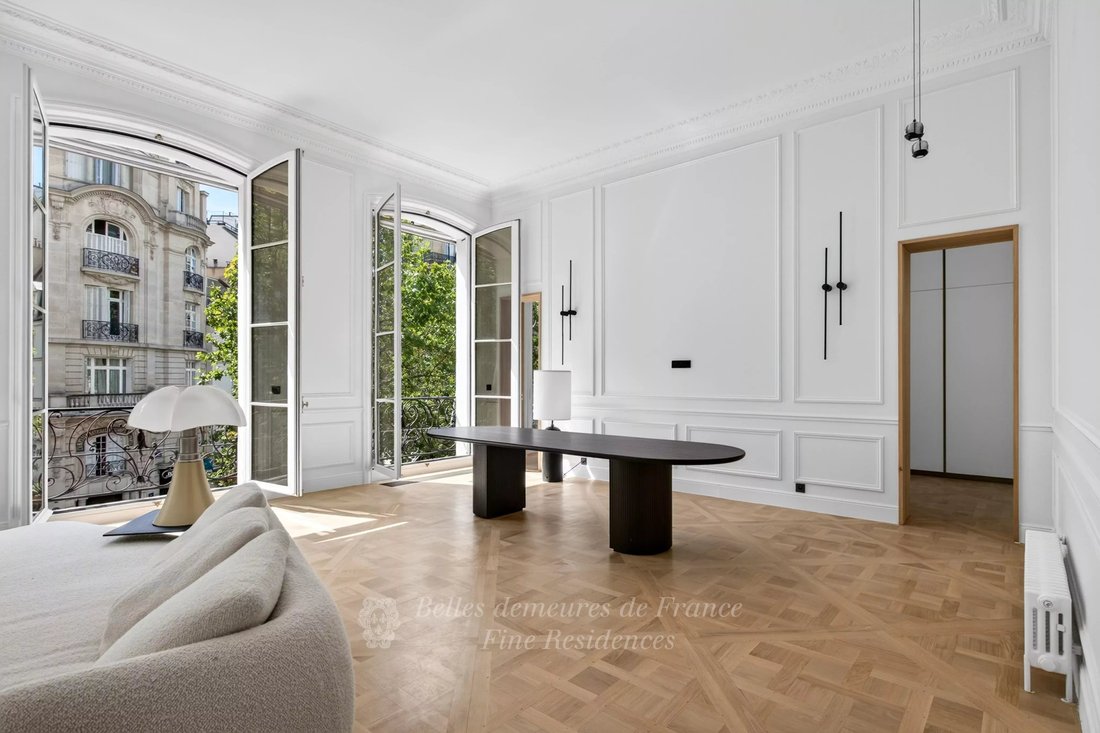 Apartment in Saint Thomas d'Aquin, Paris 7e Arrondissement, Paris 5 - 18364034