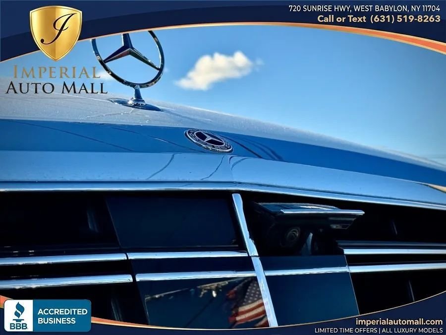 Sedan in West Babylon, NY, United States 4 - 15366531