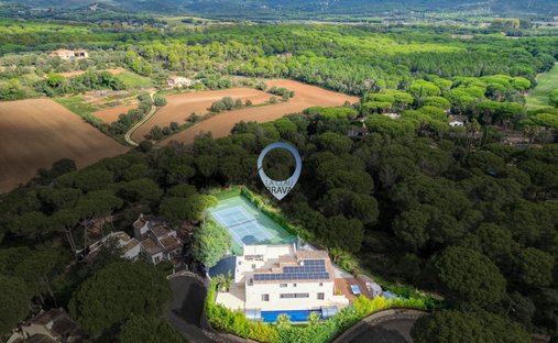 Villa en Santa Cristina de Aro, Cataluña, España 1
