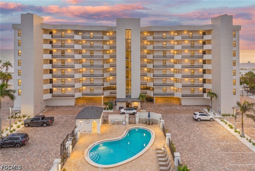 Condo in Fort Myers Beach, Florida, United States 1 - 18361488